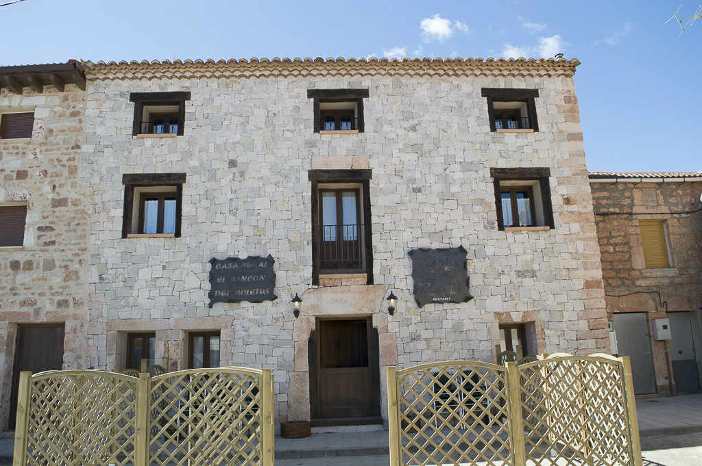 exterior-casa-rural-rincon-boletus-17